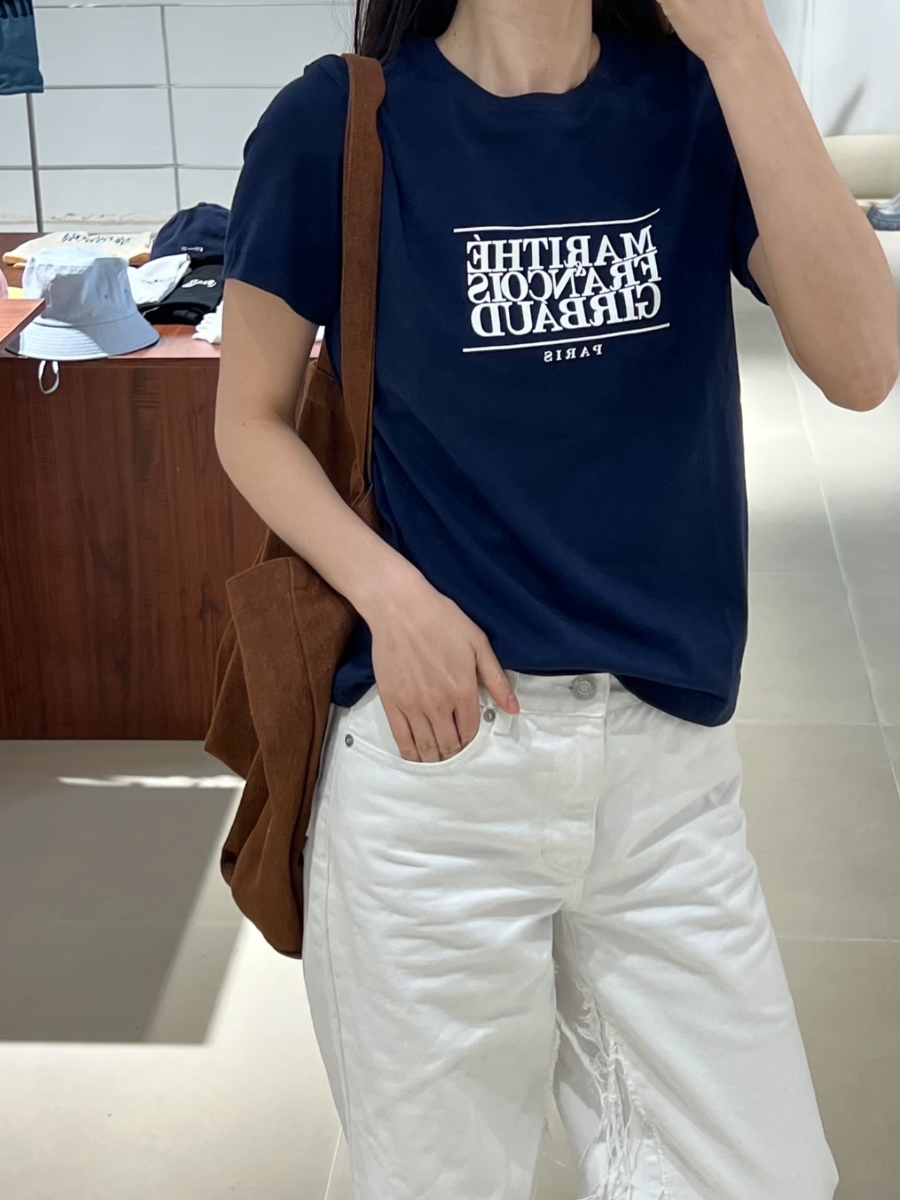 869dd7433c798c49e43b747c8c3549c1