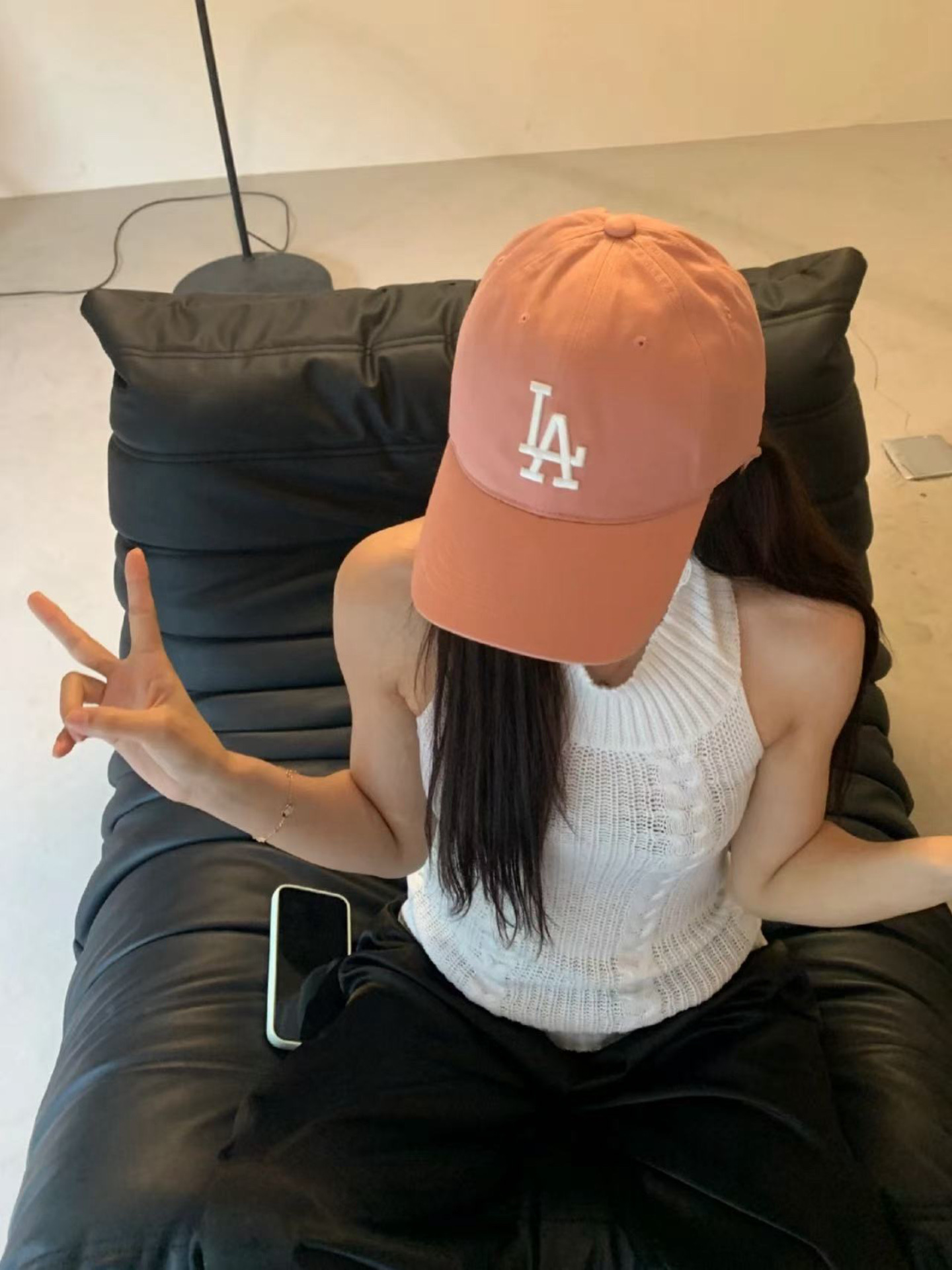 B8CB1C9E-FD7F-4C89-ADBF-1C312101106F