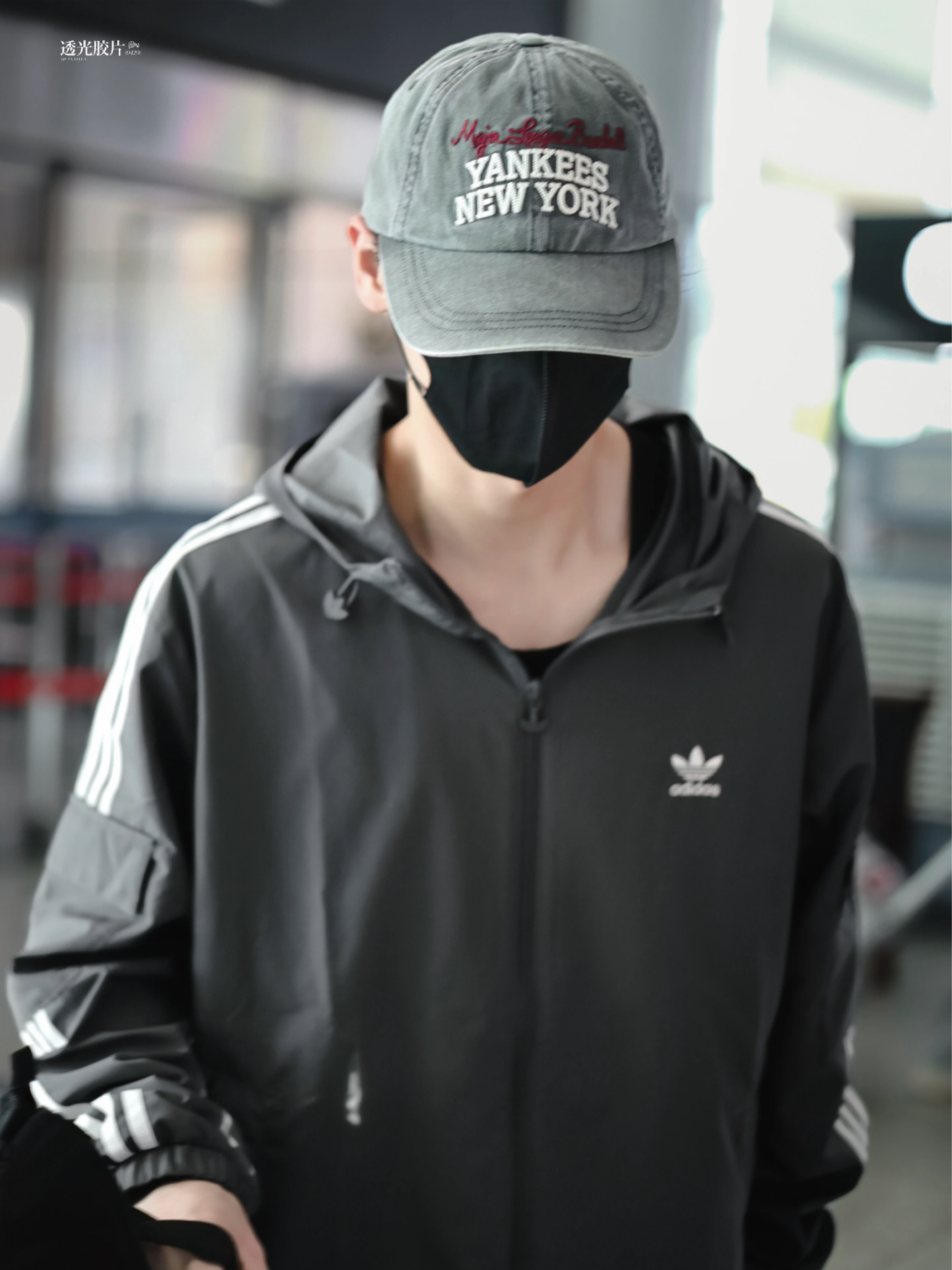 DB6325F2-0E0F-4E0E-84EC-6843820F19DA