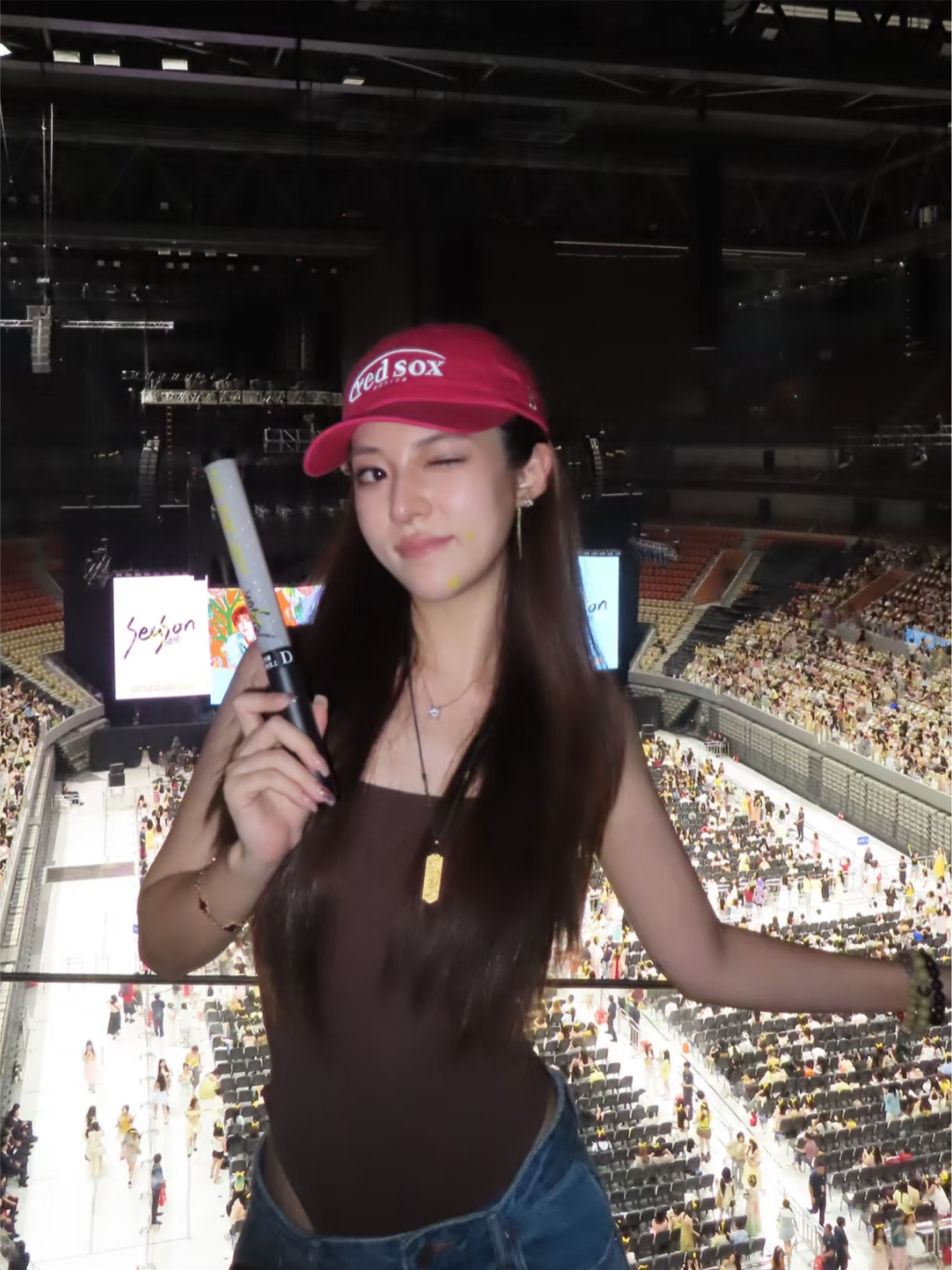 6F51AF36-E92F-48F0-A5C5-DE9C9280A744