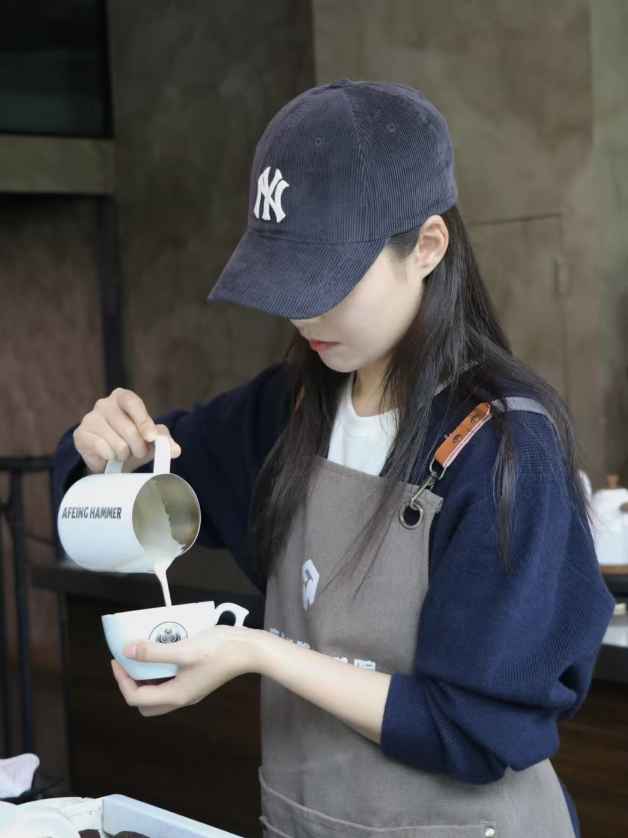 AC3A3AA5-4FD7-4A5E-8FEC-ACB7D0CAC205