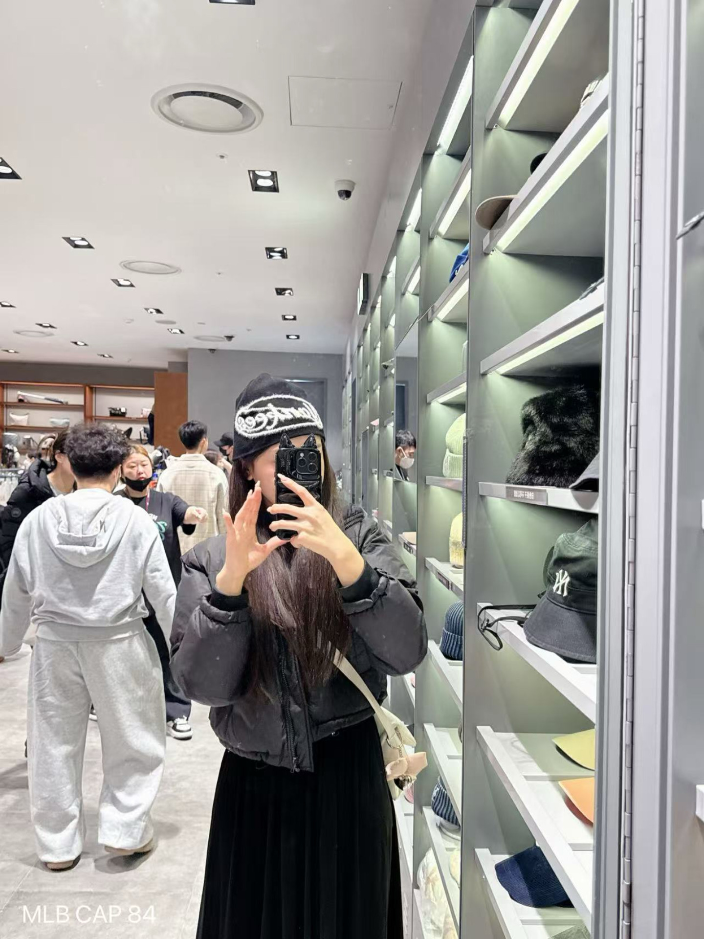 73A76142-E4B8-40DC-9A26-B8D5B35C53B3