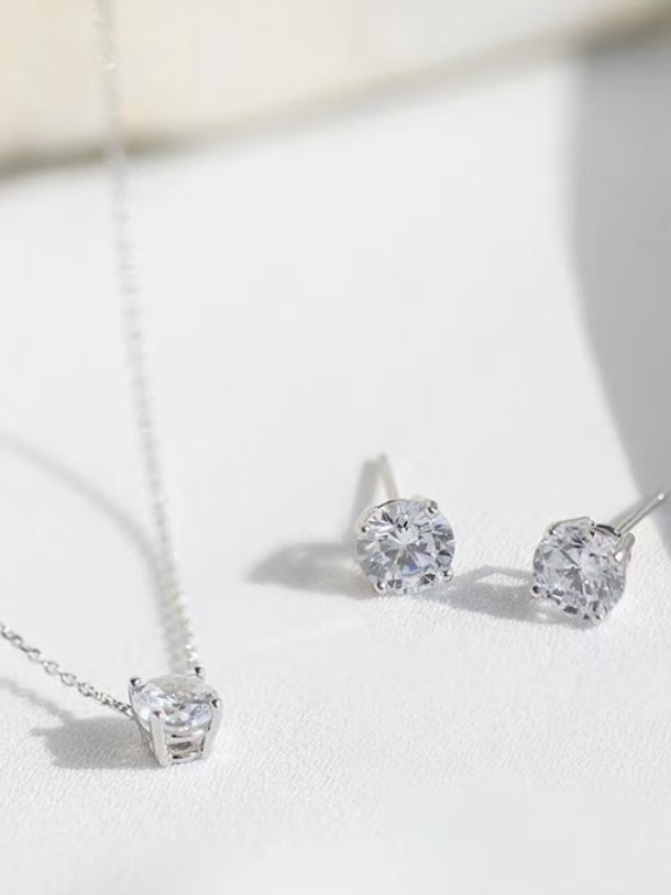 5827ddc887015040edd72d854b4db2a1