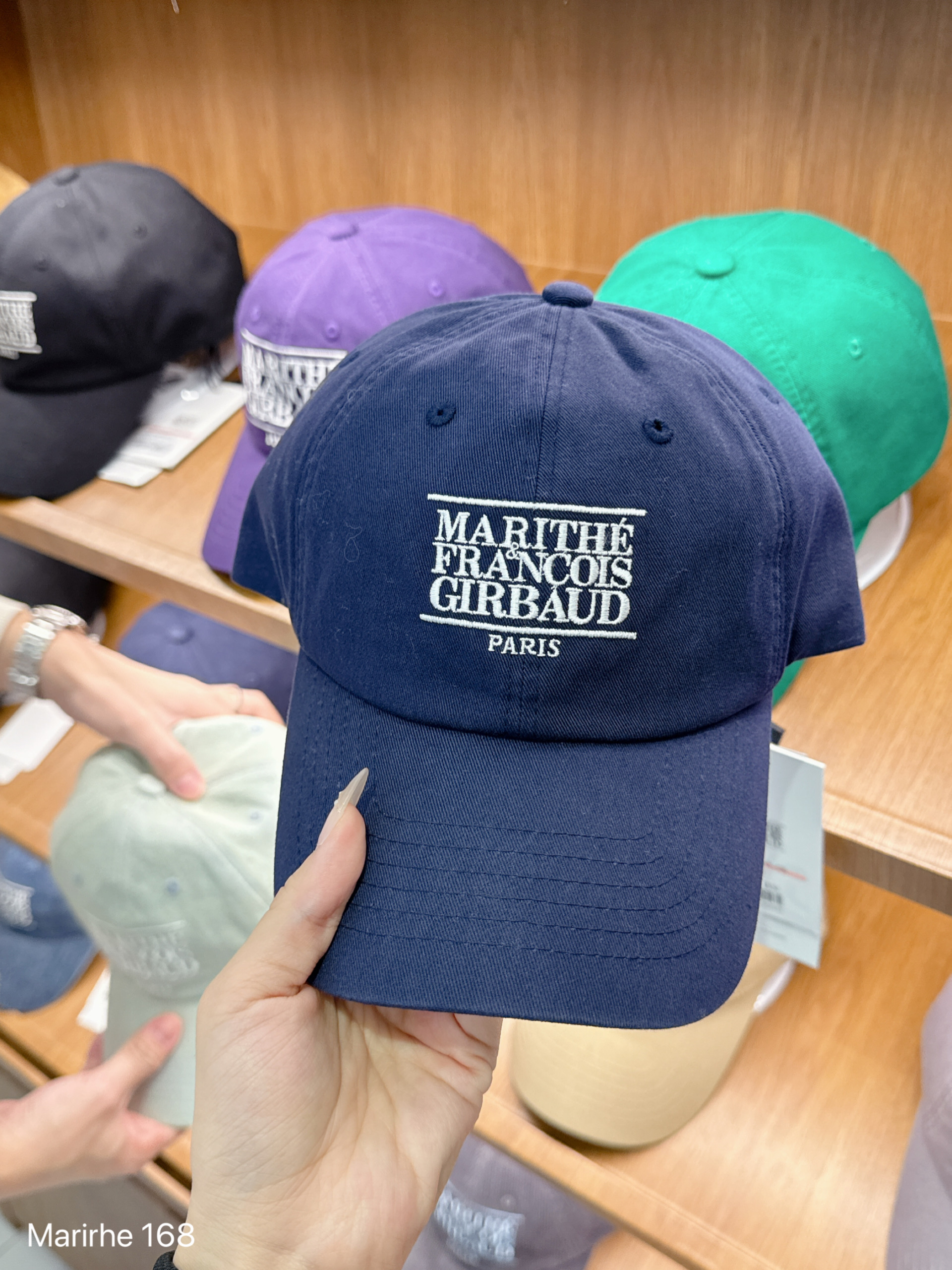 0E7D2993-4516-4893-905C-1AEBAD24AC56