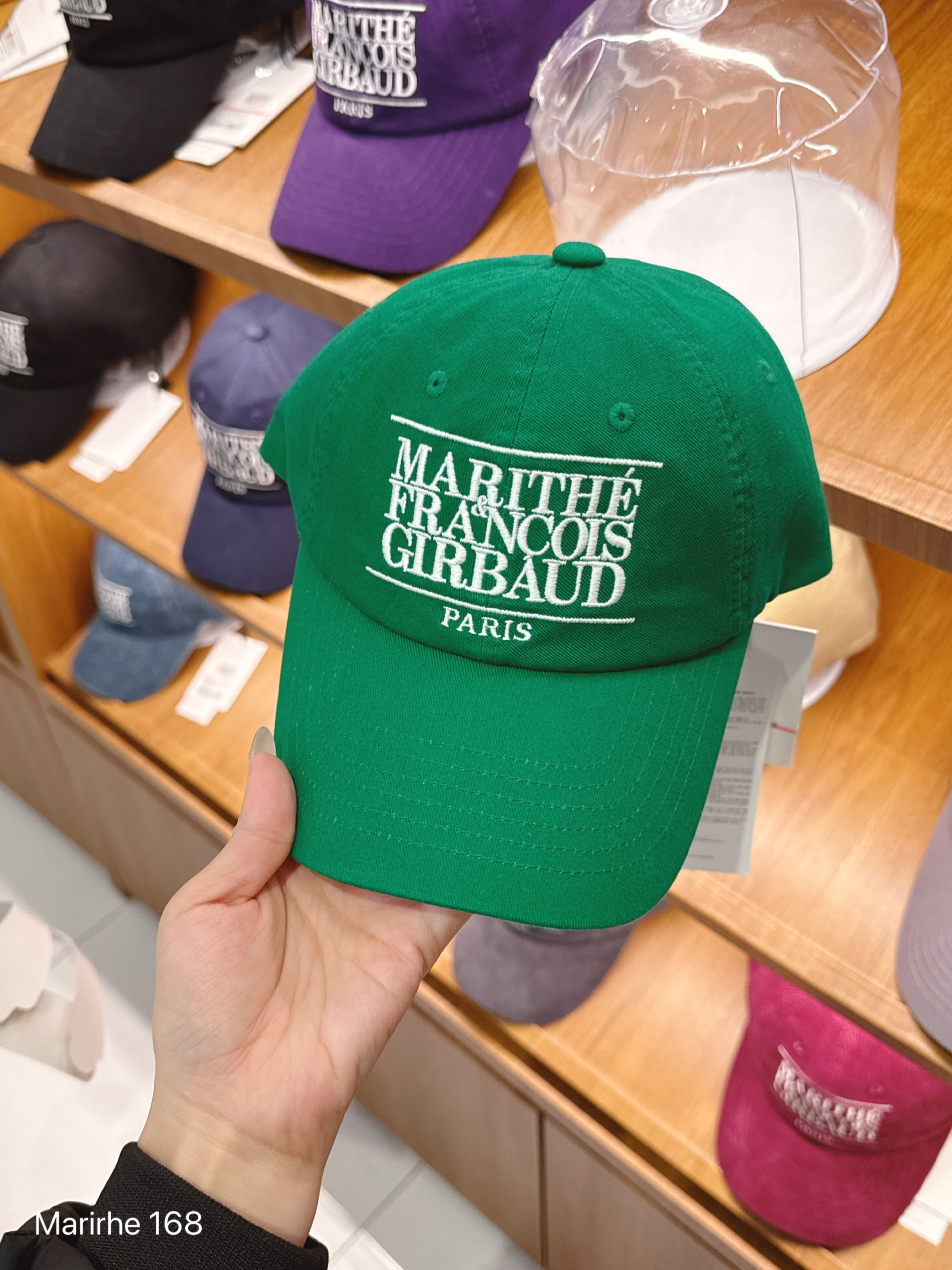 A7E10E41-826F-4ECD-B834-B1634FE9DDE7