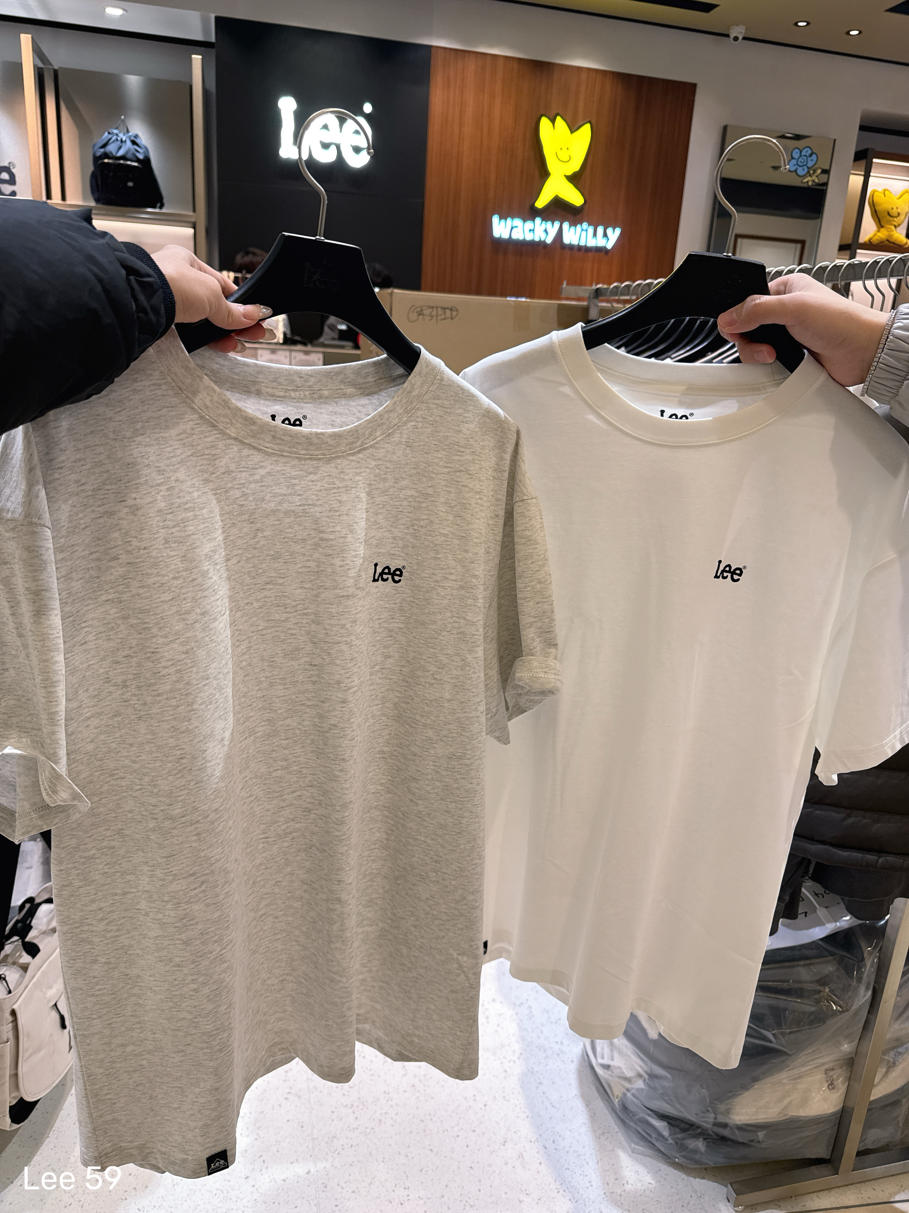 89a4ac002f67f51e07c4294883dcc111