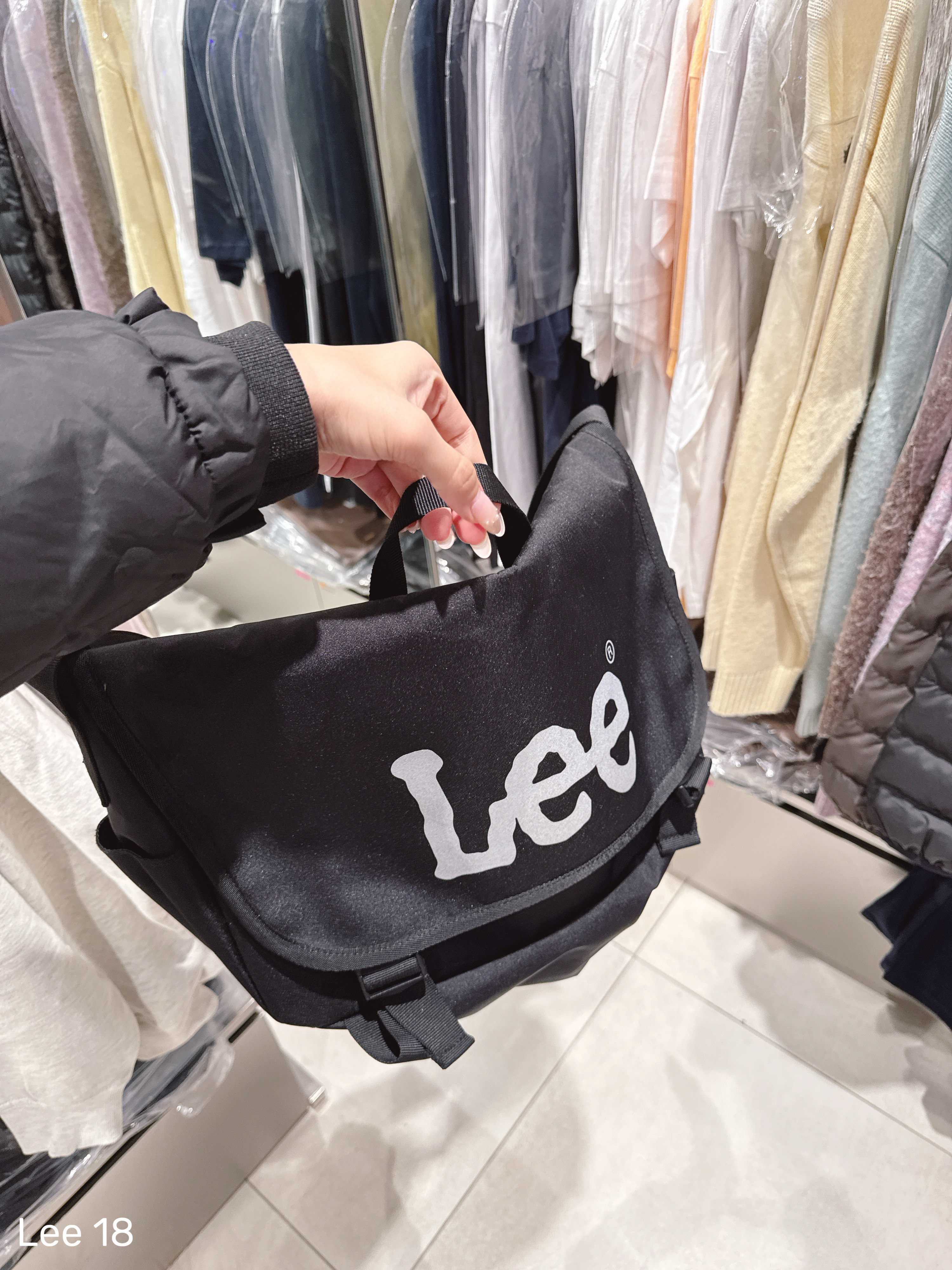 6b8983d7dad9564c52eb816e58501c97