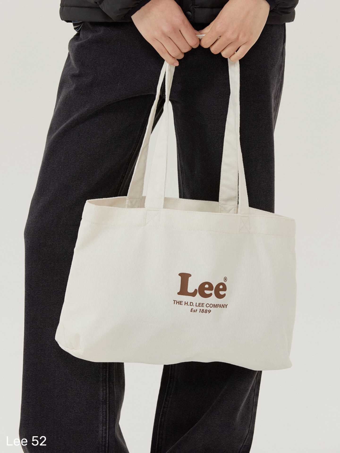 8338c4907d269f182a8718aed17d65f5