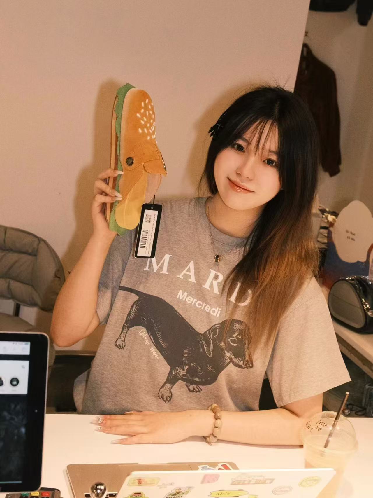 9817df950a86cff501b4f7e676ecf893