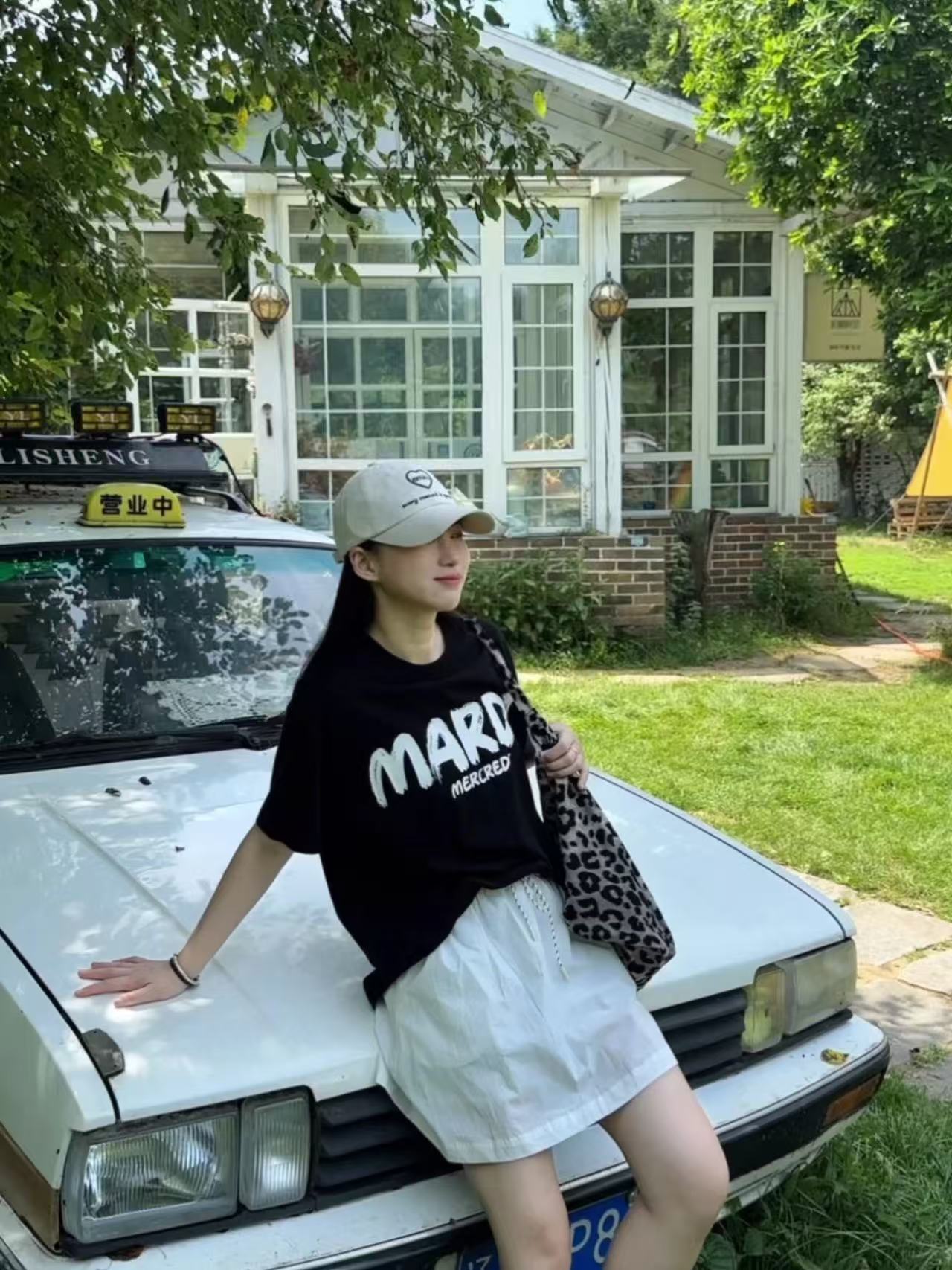 aef71beb63a84bdbe4e6f6f73a999926