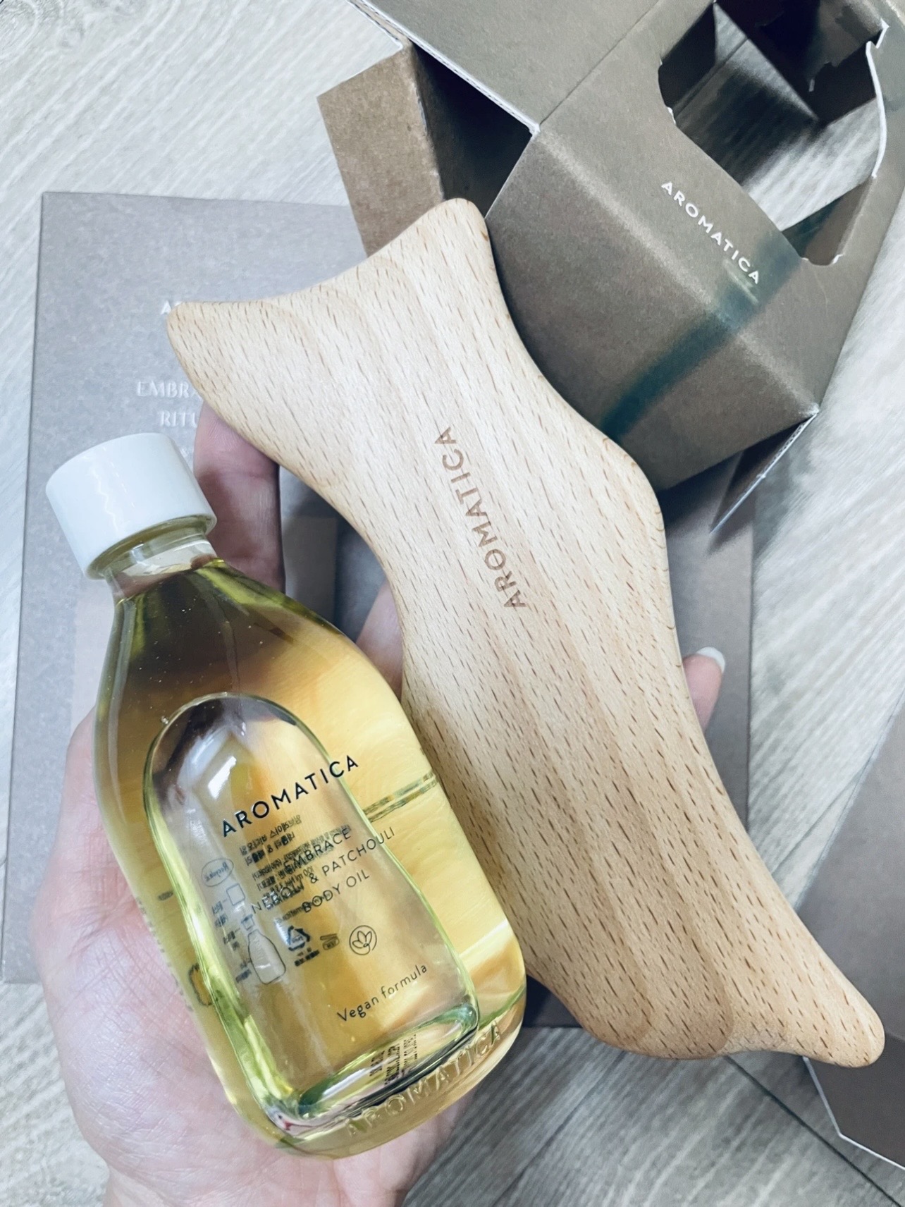 1b1240eaa6dc3f652927ca54e723fece