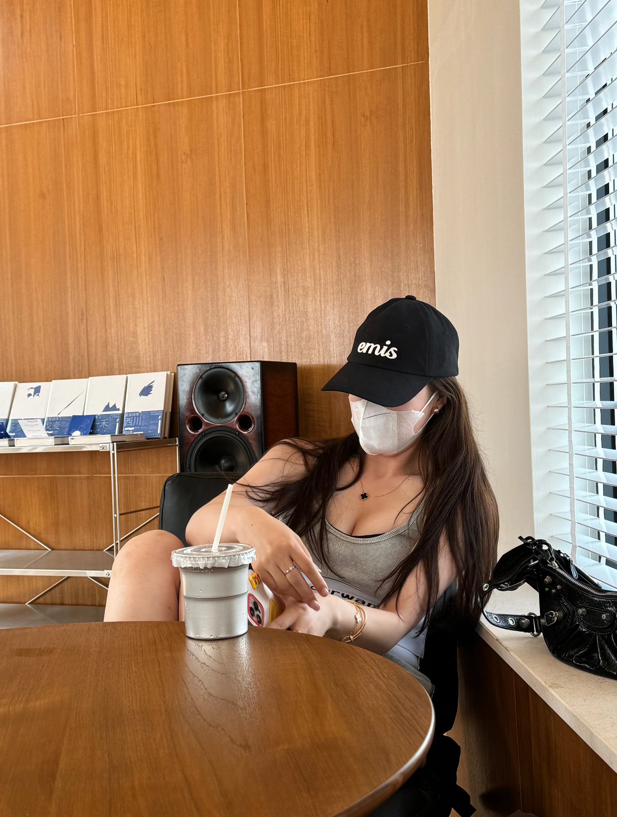 ab7a7a8545f34e265994ea77daadb2e8