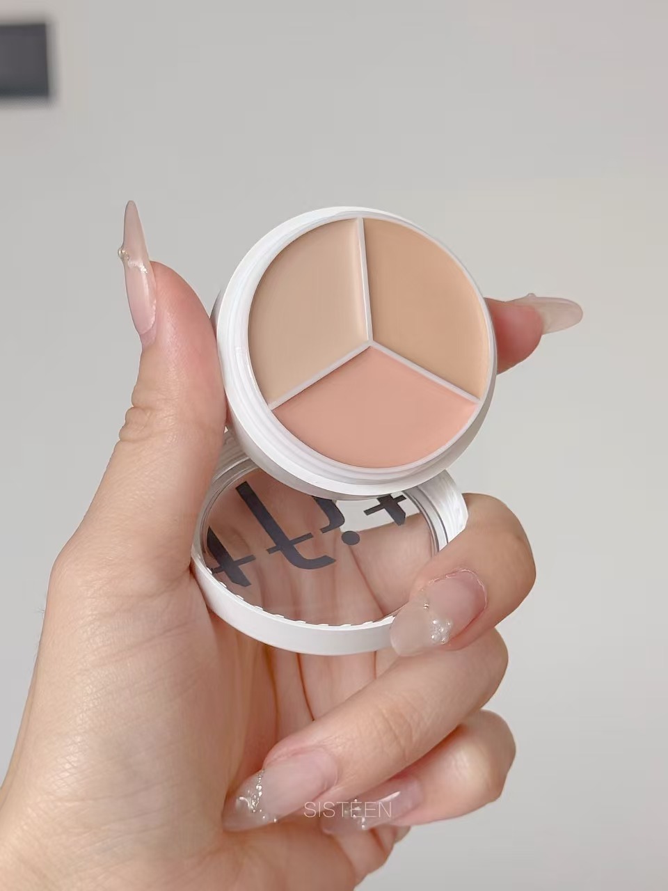 e59b6977ff9f2856f27fef8d4c8597d4