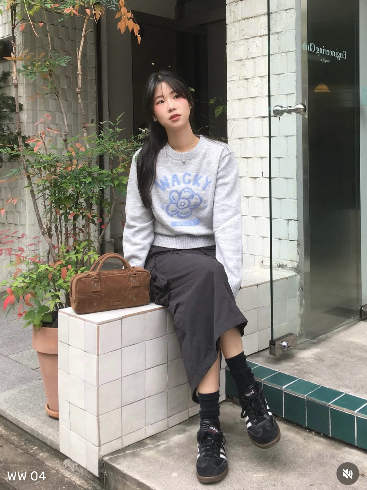 8bd89fc61e3082adab8dbe185a5d4a46