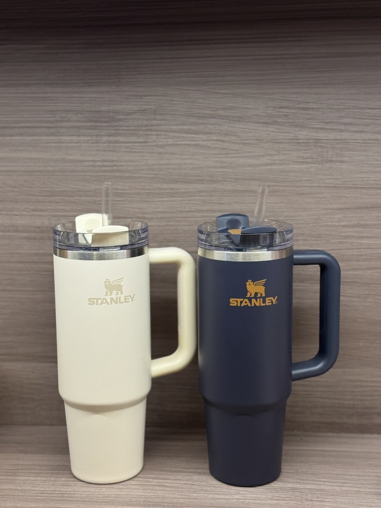 e417544becdc09f7551ec4697c3b2037