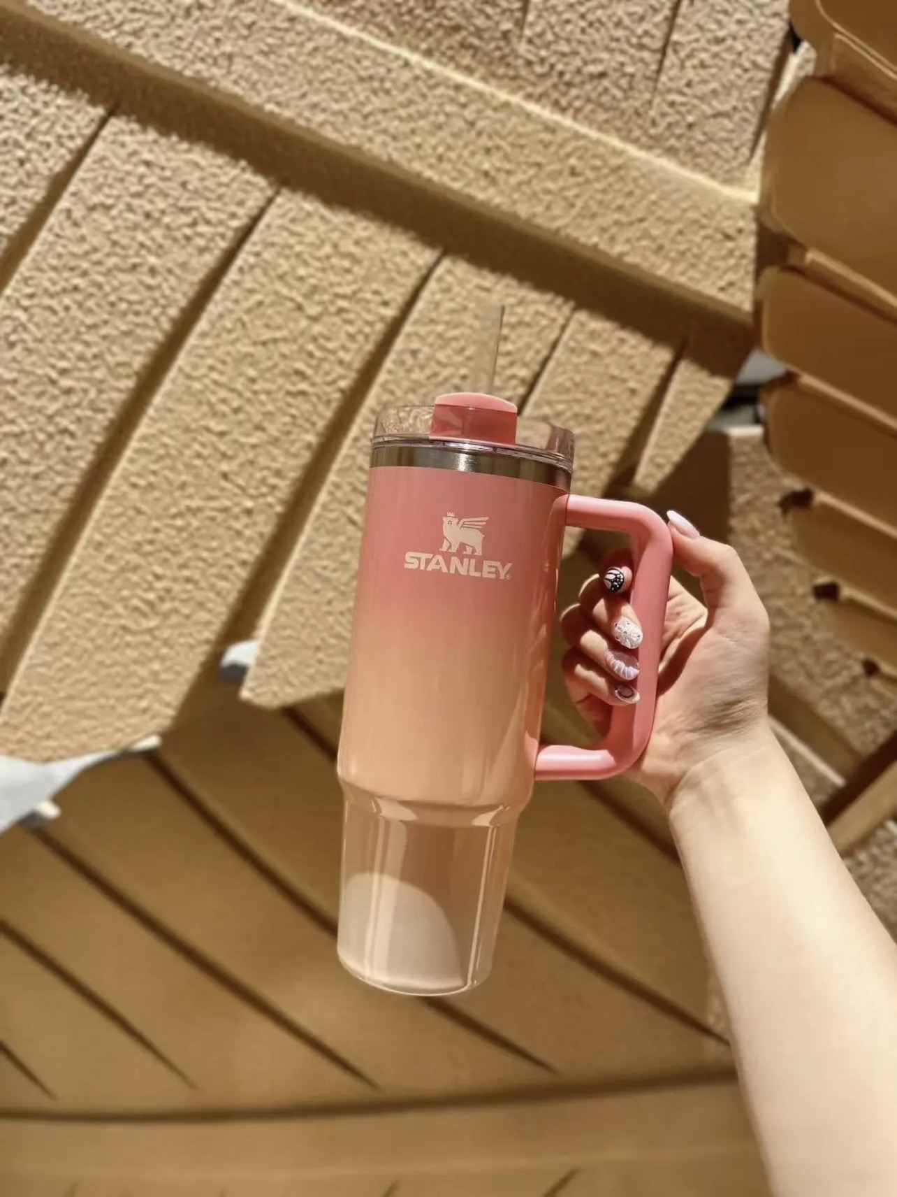 54bee2e165516e184e52a589d8964f9e