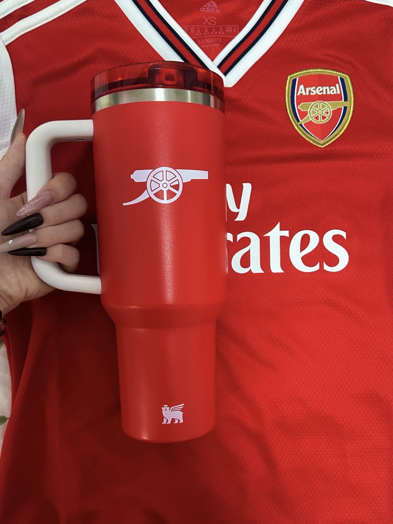 68c273a4060be61d2a16ef035db4751e