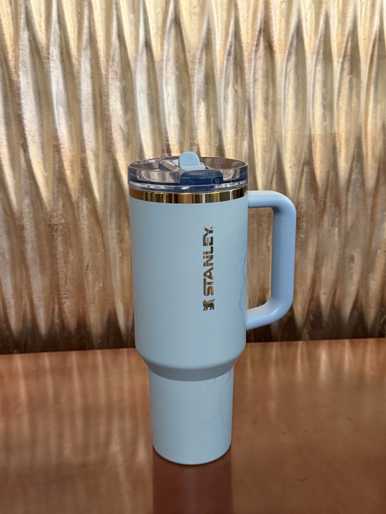 1e7c773865ade4bdfa4740765c763cdb