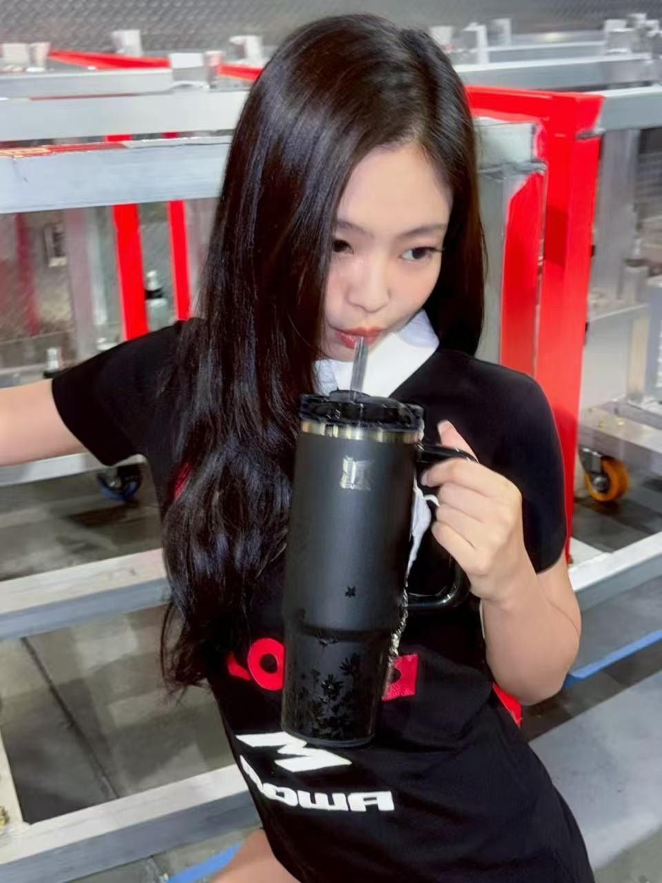 8fcfb3d78fac0466dc50f6e34d69f775