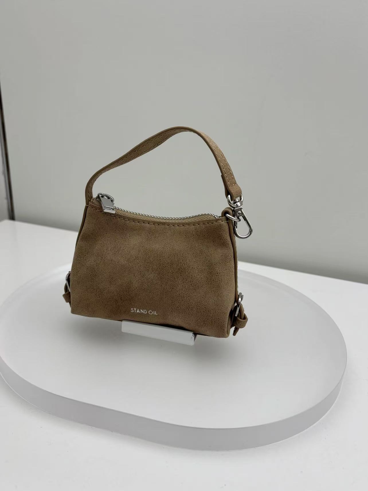 c3ee12d198aa09f98faba0e020e93fee