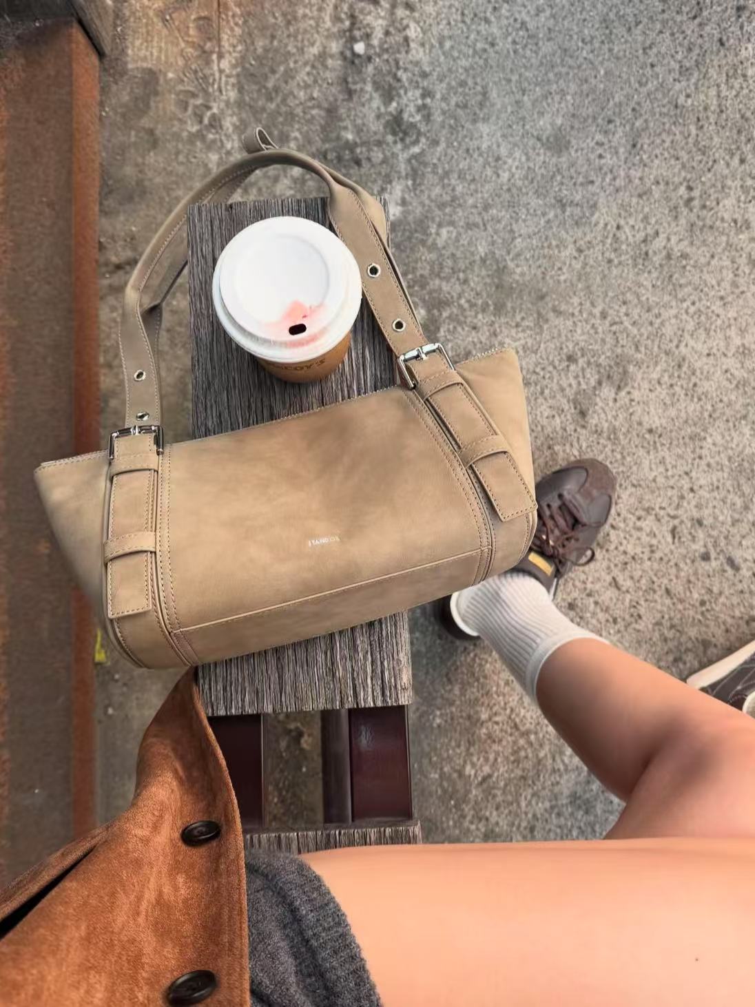 c4a05de9dad83751c6df24db79125e61