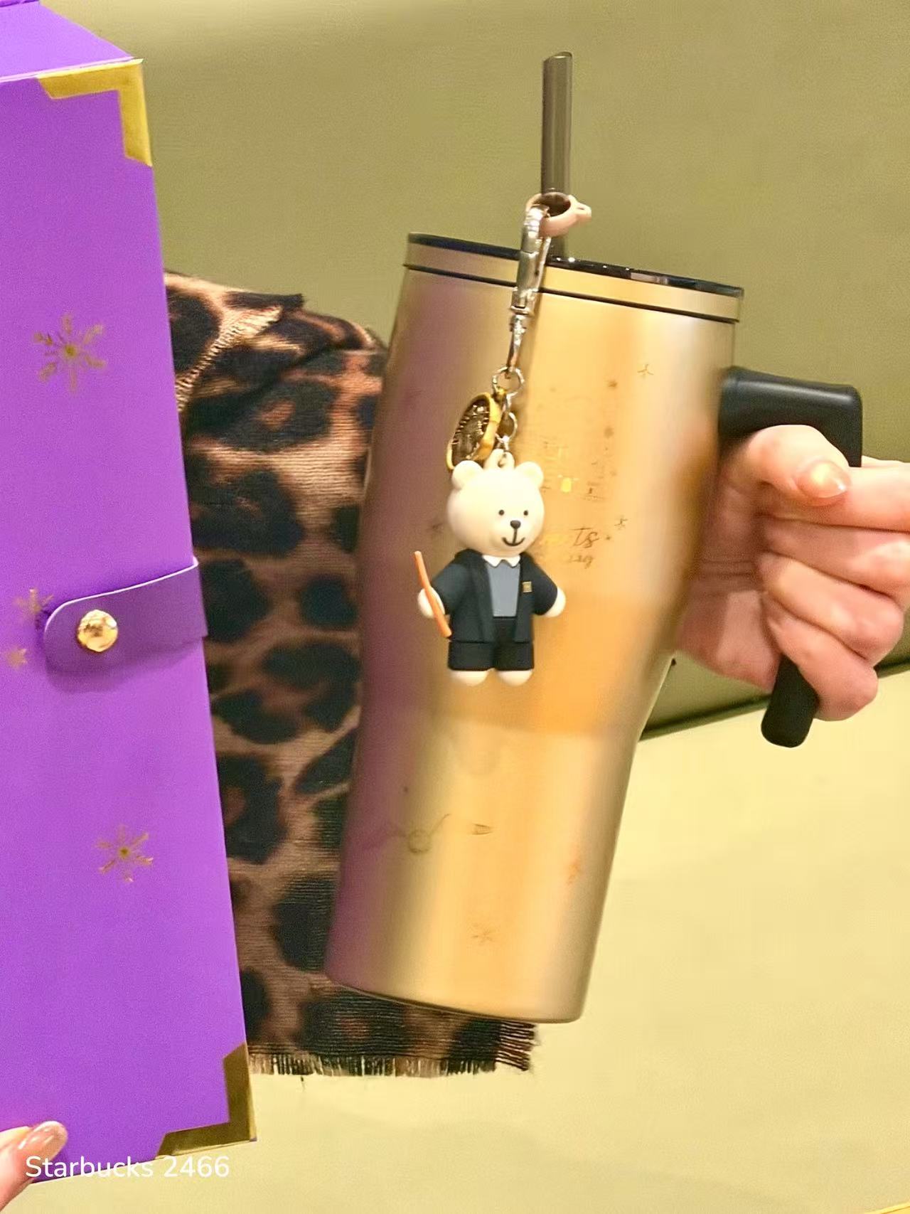 aa85daf1b59b75cdb7ad45e7723ae8da