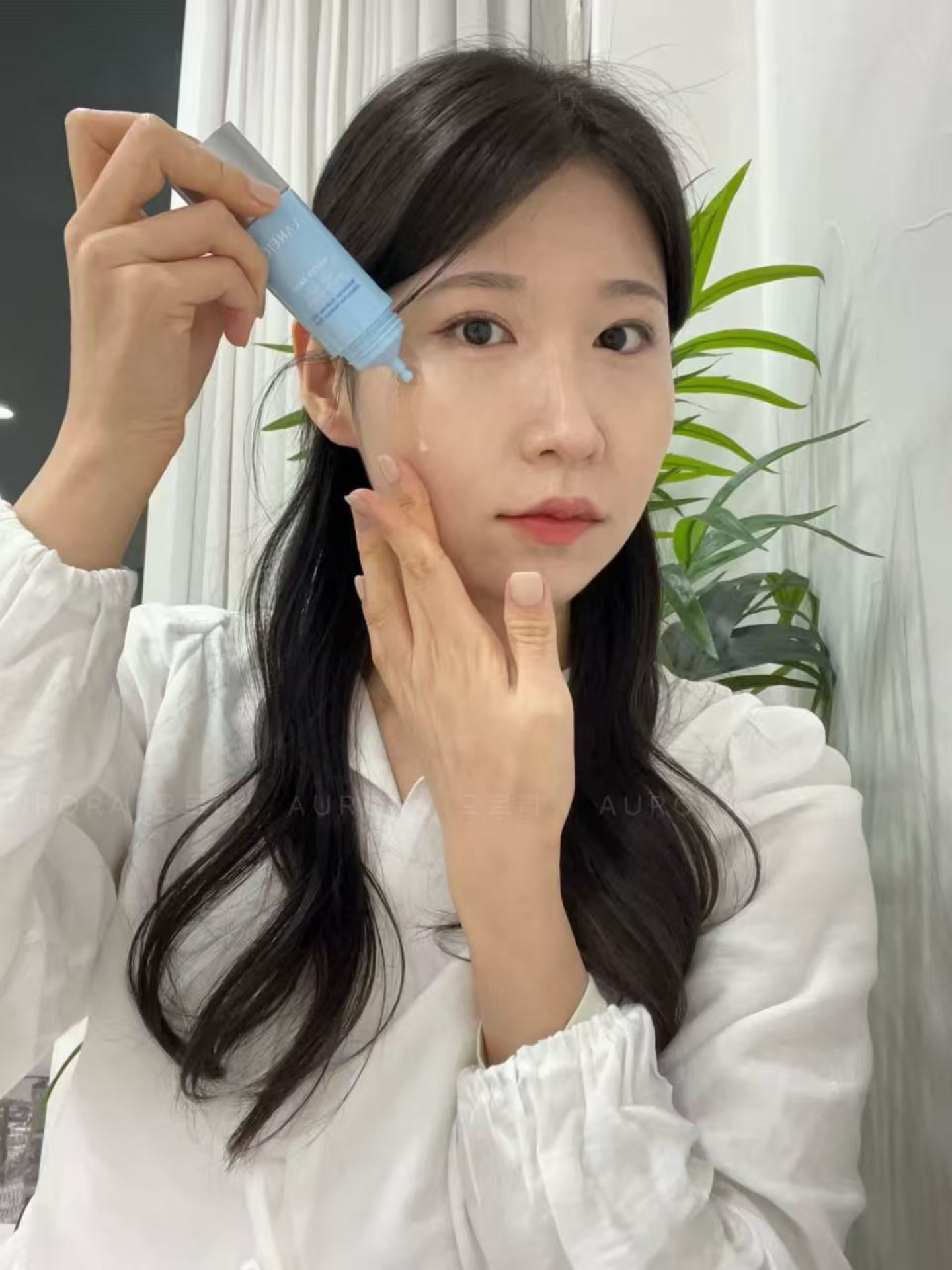 8FF90D63-290D-4B72-8B66-9574E6D5D26E