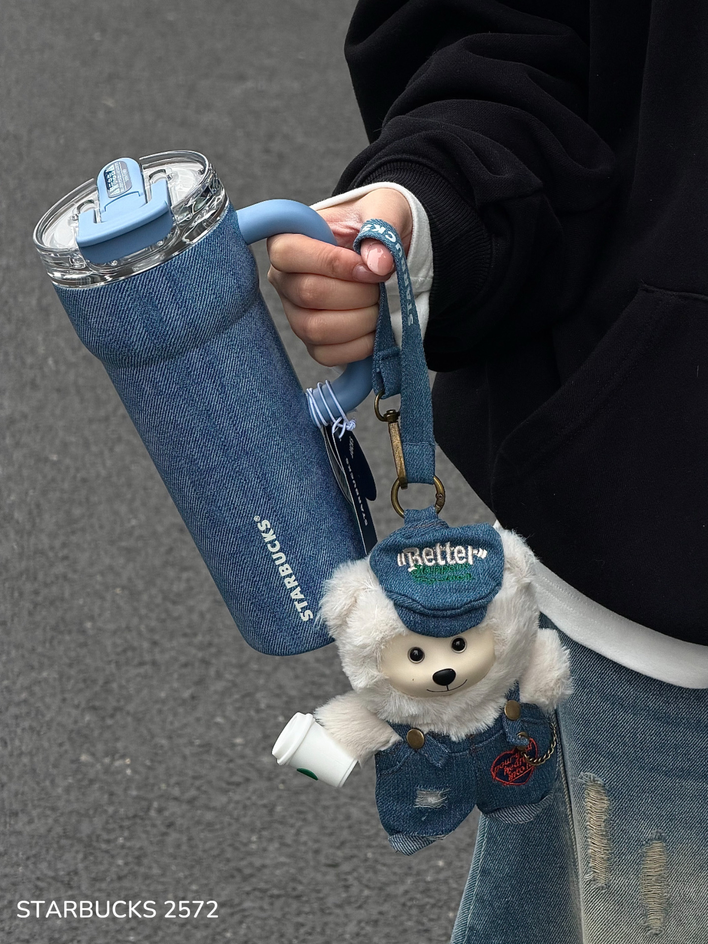 d11f7eafbbcf357651d5b6955ad072fe