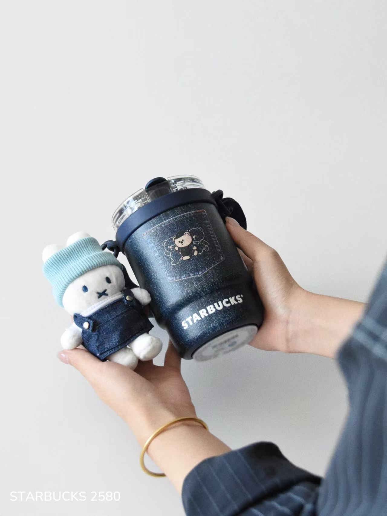 e95db5fbbf24e3a52e28a4b448fc875f