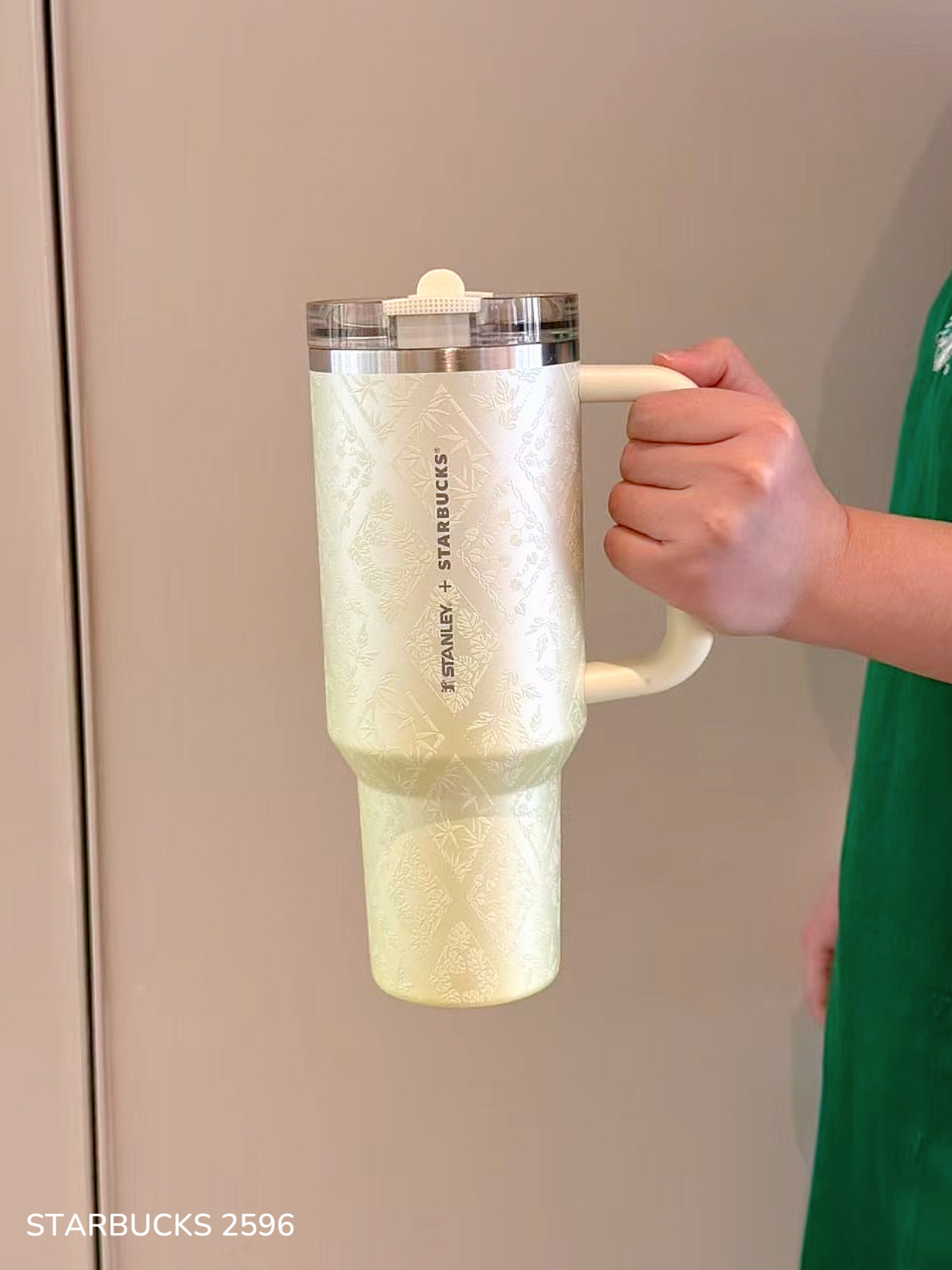 20ba81c726bf50d27c46413137bb82ac