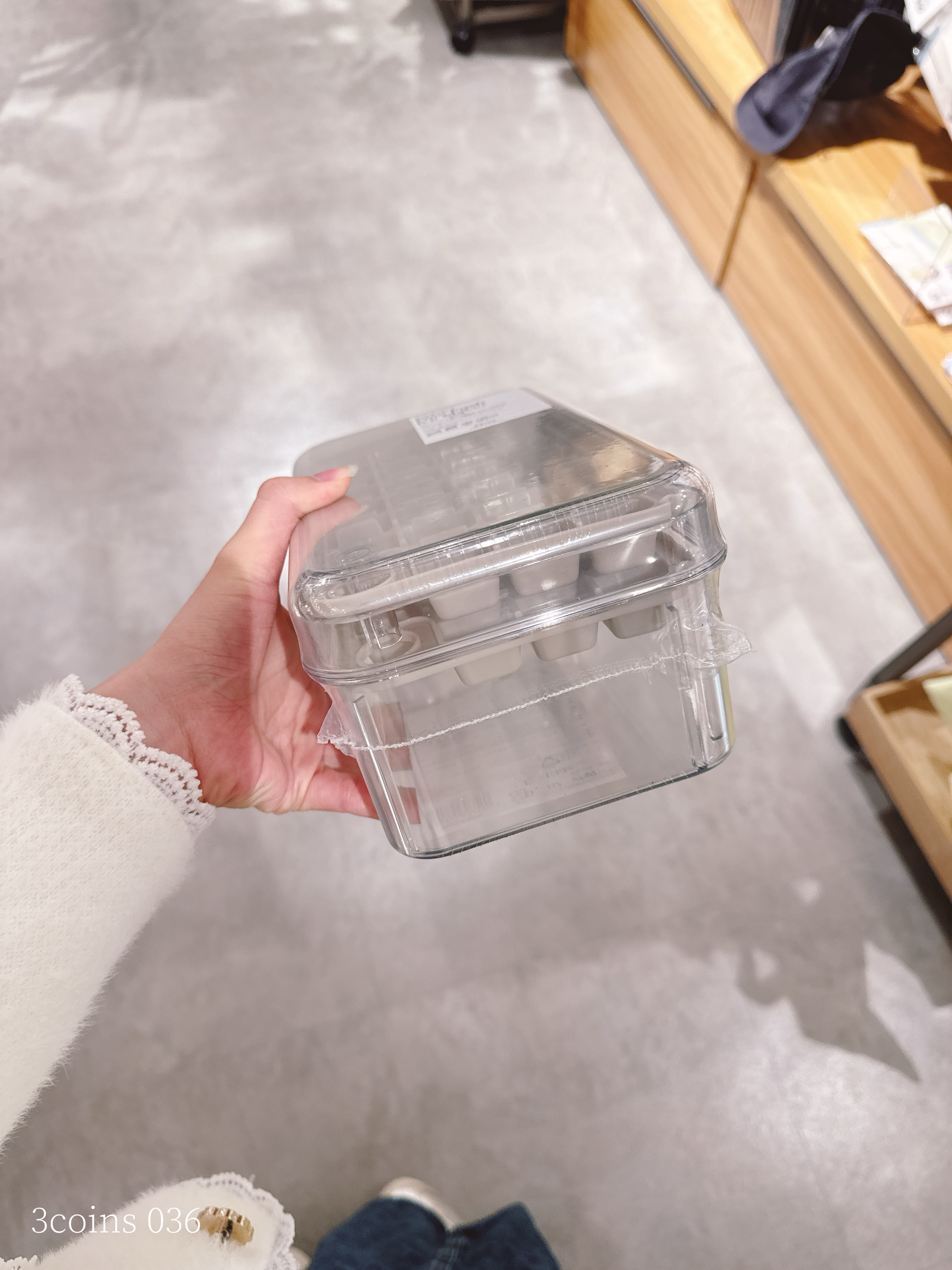 d27bc2d8d83eee9ffc2a680c3772fa34