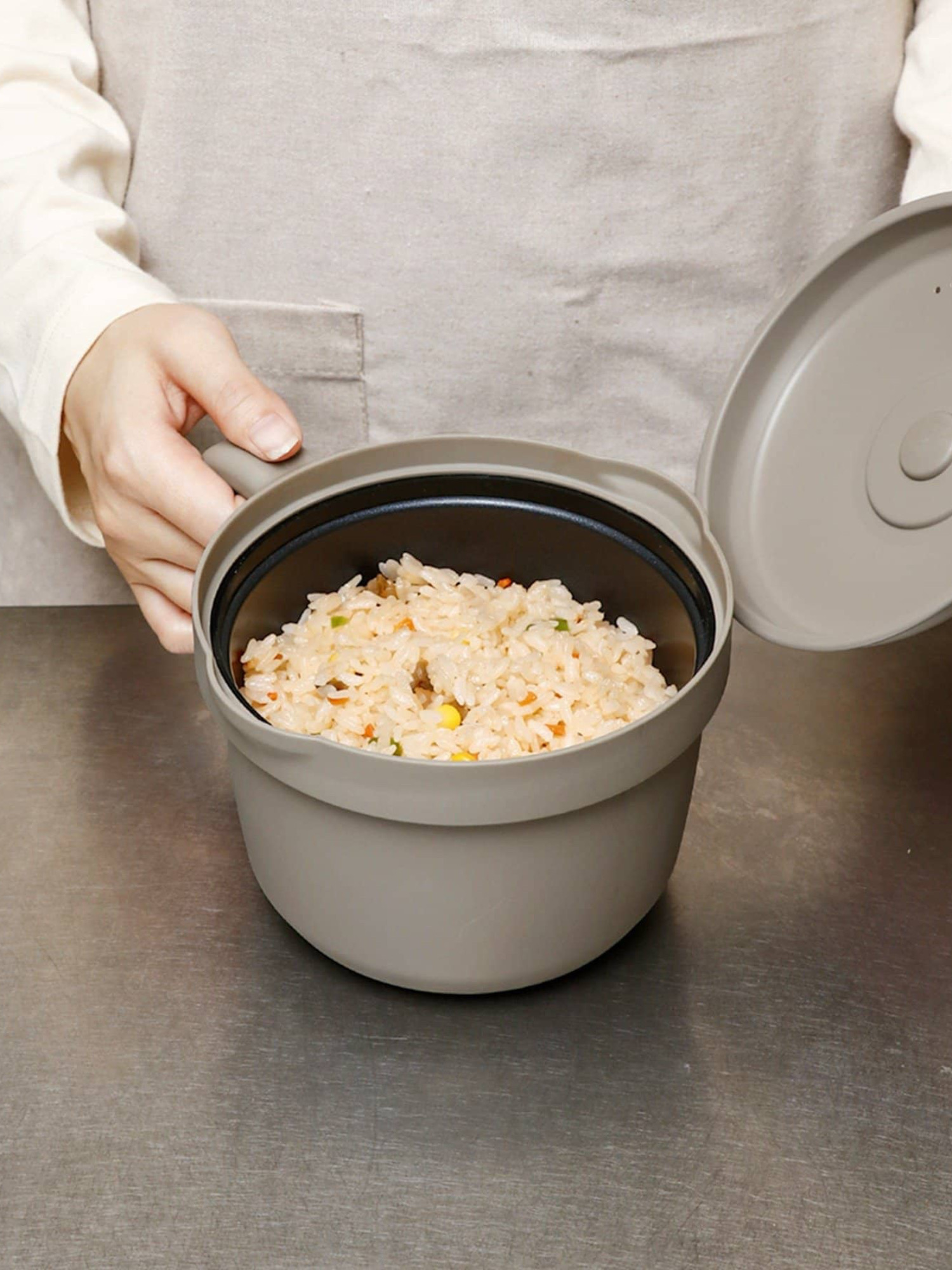 6d8e9014702bdef428fe95308ee4ee4d