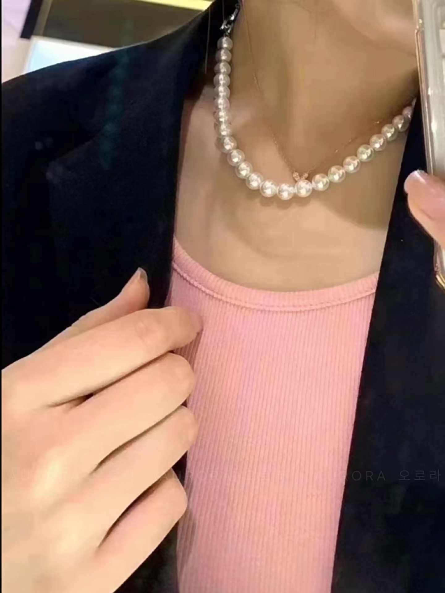 327651