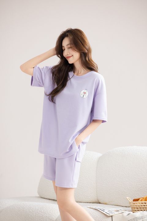 D80EA382-EC13-4D57-AC36-7C4F22506A5E