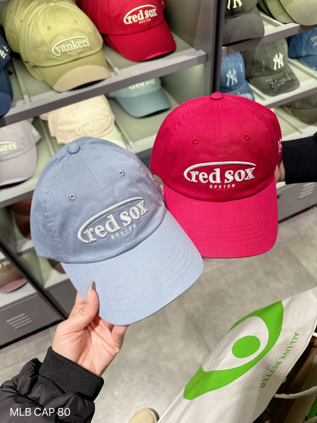 10787D99-C938-405D-A531-2C3C3ED81CE3