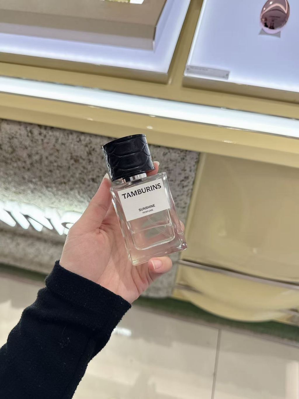 d806b258782910f425ddf5bb60fffc75