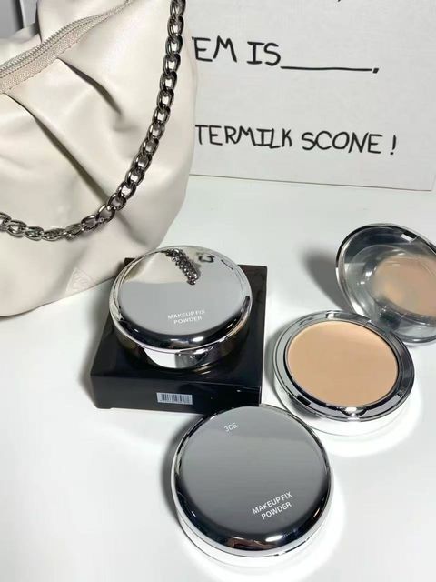 1740f4b29a7d82904d5d576d4bf8d3a6