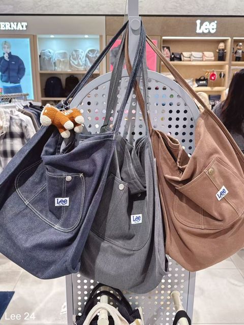 2d93e5f05013d31fb6a428293bb6c227