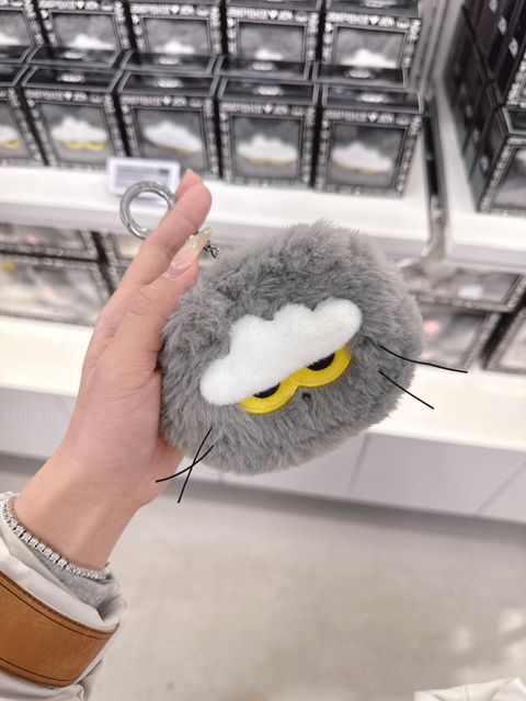 DDFB5685-8536-454B-84A6-8A4A5F8087CB