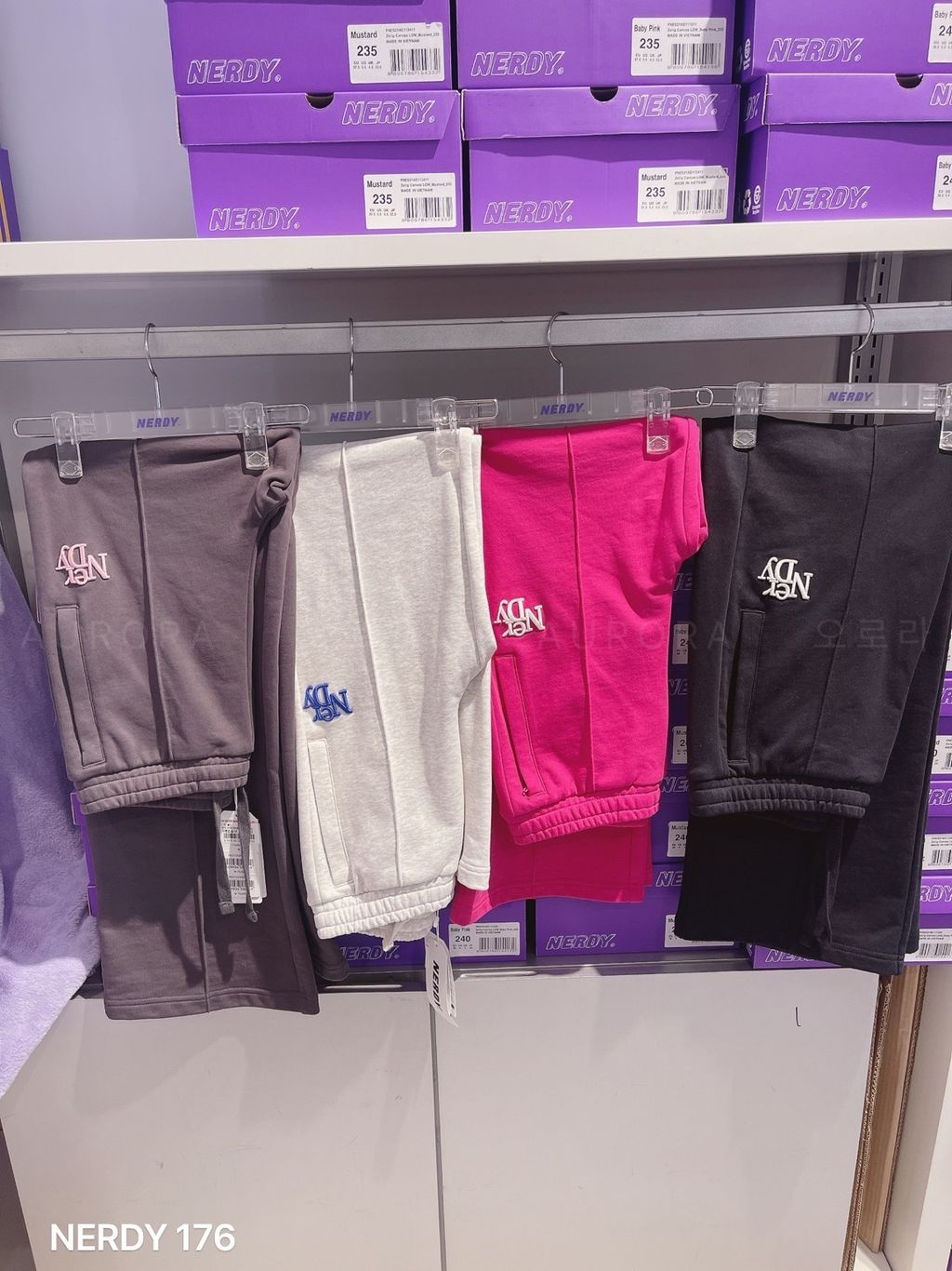 B7DC5F51-6B41-4836-BE72-44FED2F35EA0