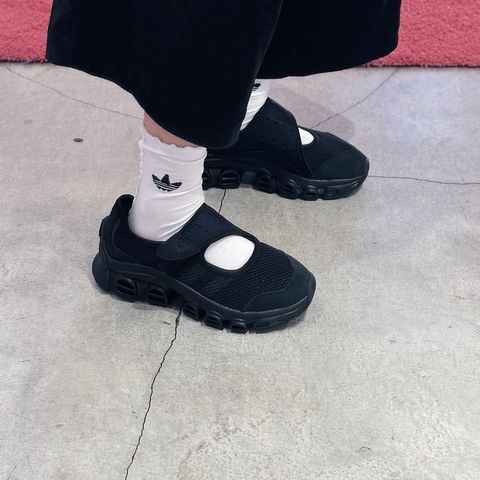 【ADIDAS】ADIFOM MEGAJANE W ★送料・関税込★大人気★ adidas Originals ADIFOM MEGAJANE W ストラップシューズ ji2416
