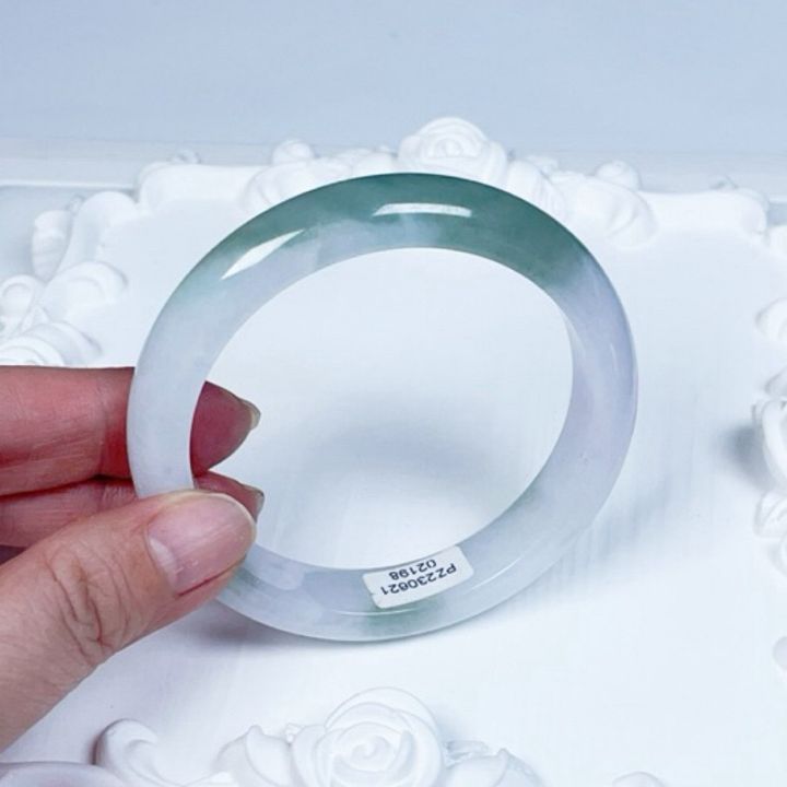 tw-11134207-7r991-luguyllvbkzaf8