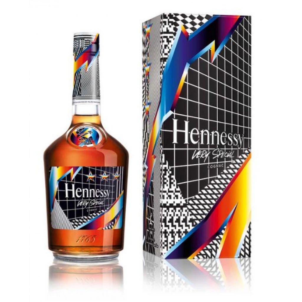 hennessy-vs-limited-edition-by-felipe-pantone.jpg