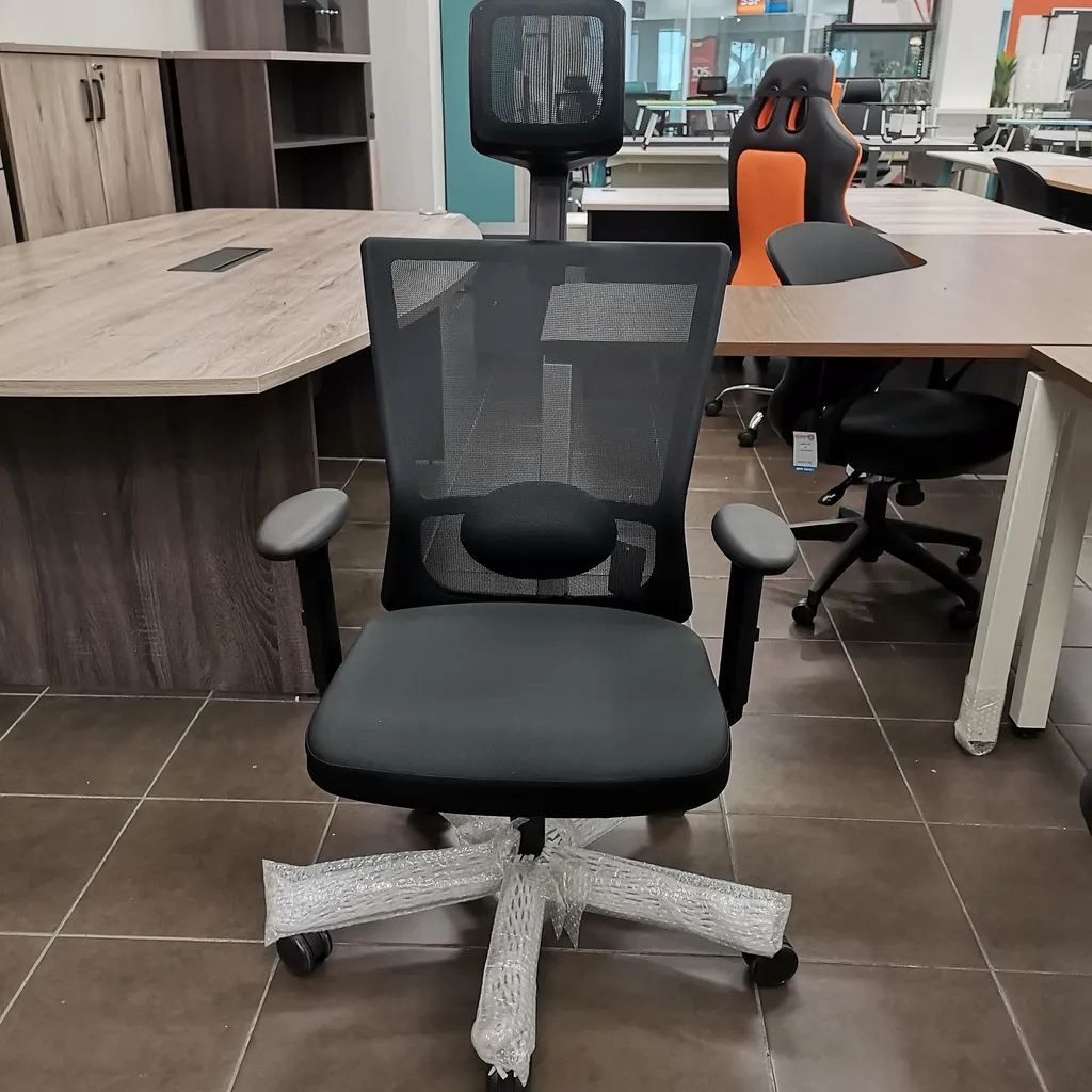 CHAIR 969 YKA69NP.jpg