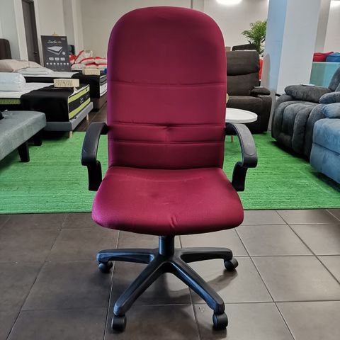 OFFICE CHAIR.jpg