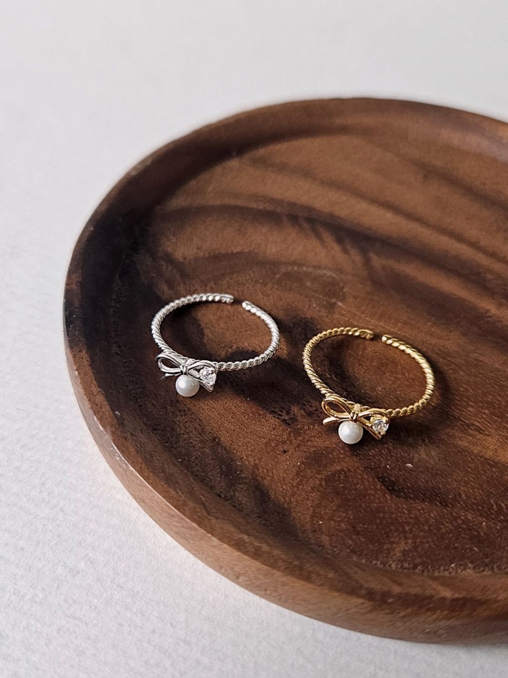 R256 珍珠蝴蝶結開口戒3