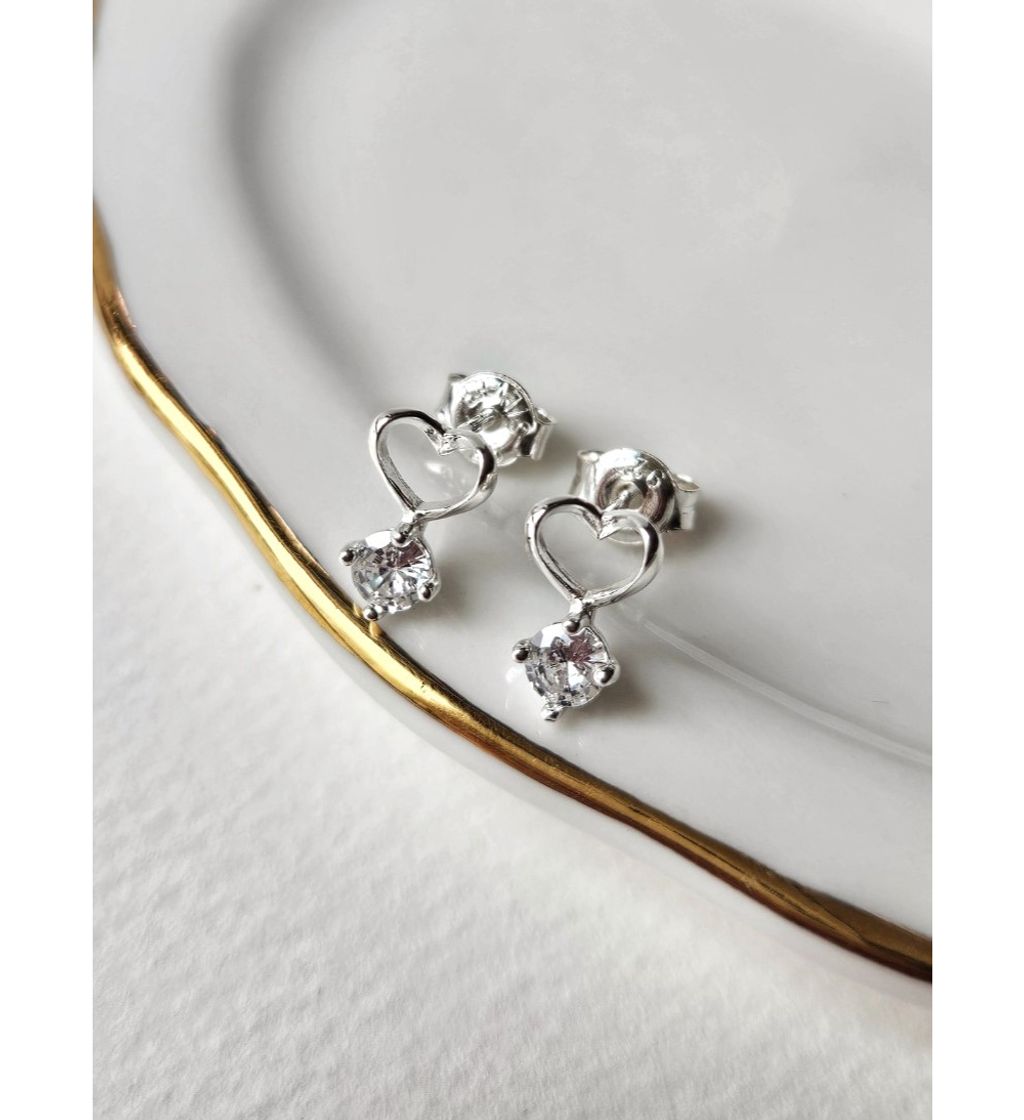 E131 愛心鑽耳環 (1)