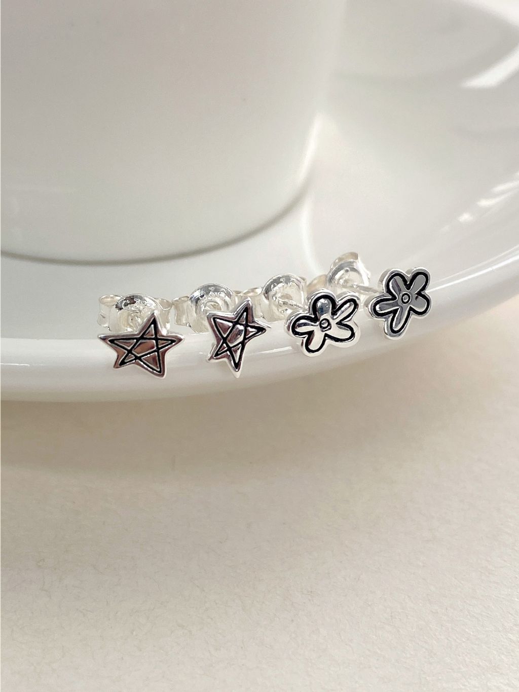 E132 塗鴉星星花朵 (1)