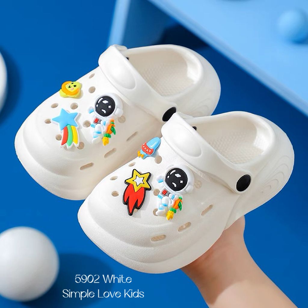 5902_White