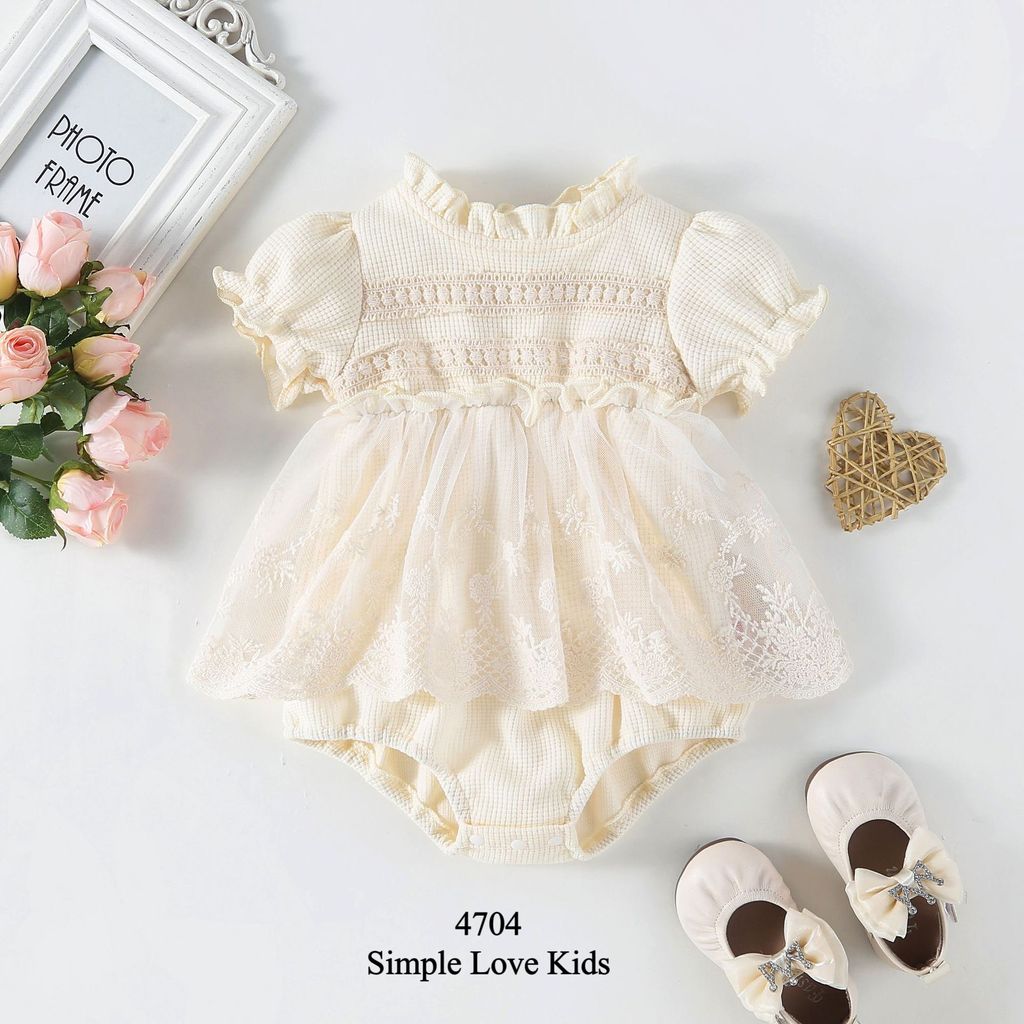 4704_Front
